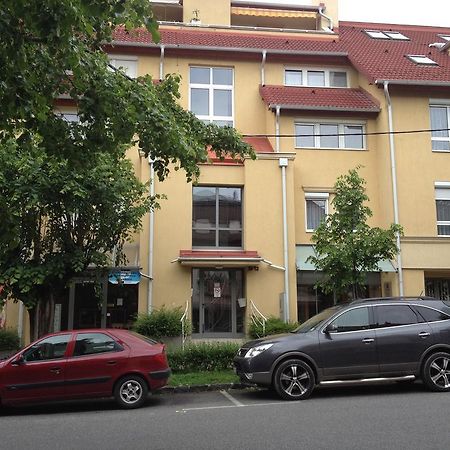 Yuliya 9 Apartment เฮวิซ ภายนอก รูปภาพ