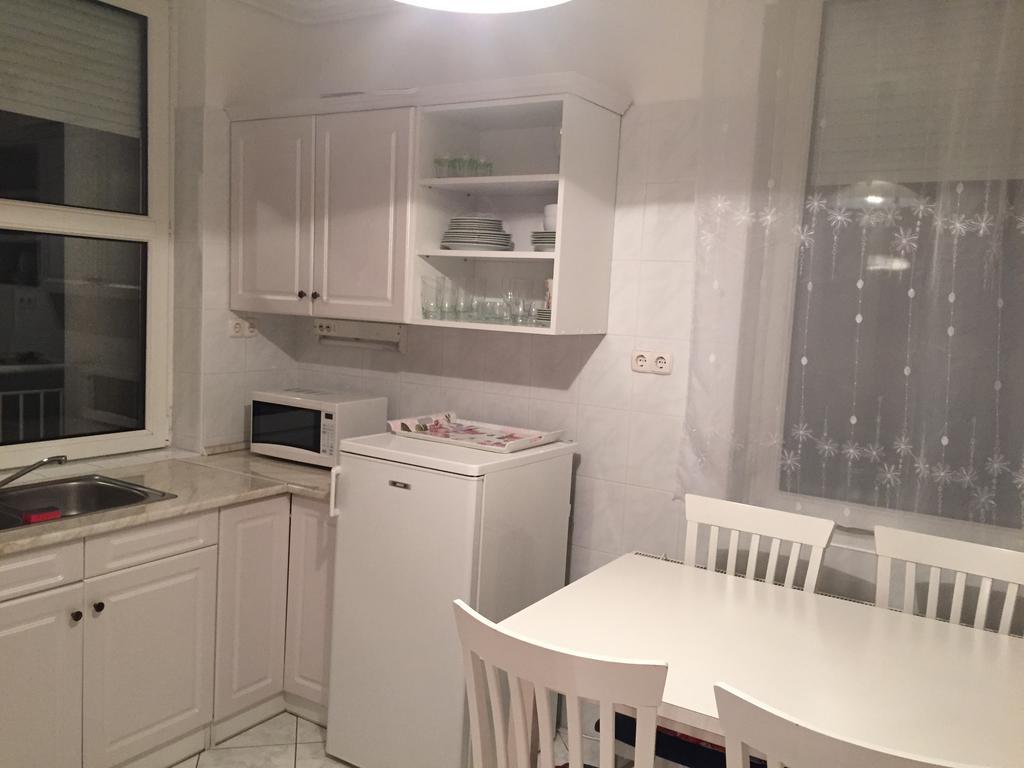 Yuliya 9 Apartment เฮวิซ ภายนอก รูปภาพ
